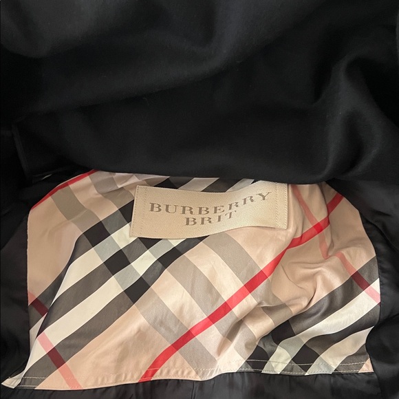 Burberry Coat - Picture 13 of 13